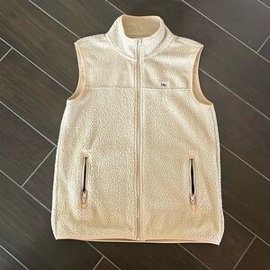 Vineyard Vines Cream Fleece Sweater Vest. Size XS